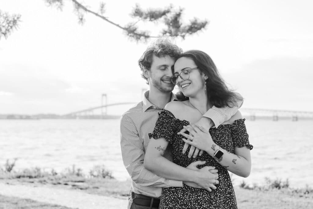 engagement portraits at goat island lighthouse