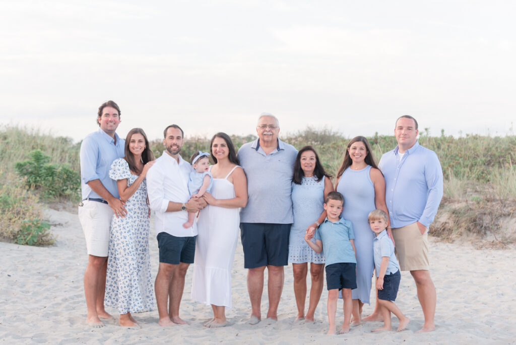 multigenerational beach photos in newport