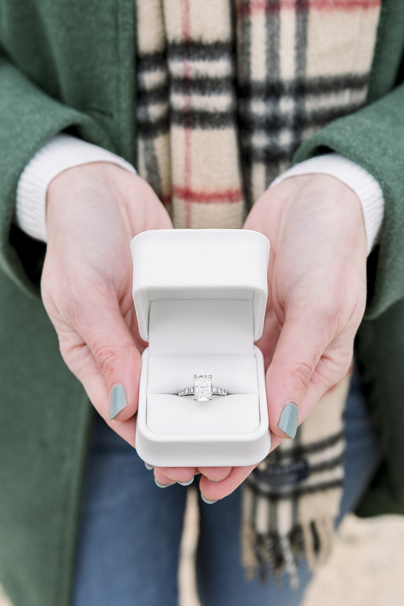 winter engagement in Newport